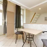 Apartment Bee-happy Downtown Budapest