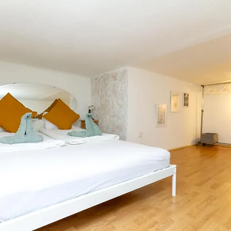 Apartment Bee-happy Downtown *